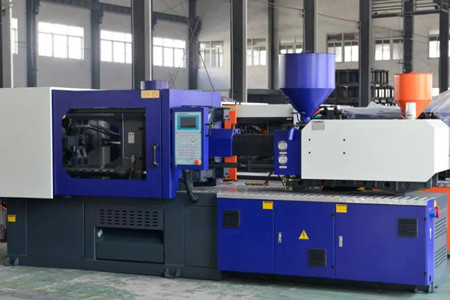 伺服節(jié)能精密注塑機(jī)多少錢一臺？至少3萬元以上！