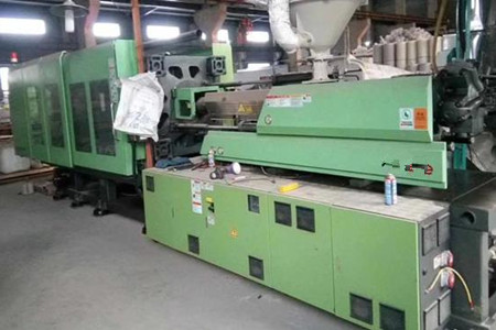 果筐注塑機(jī)廠家報(bào)價(jià)應(yīng)注意哪些問題？重點(diǎn)關(guān)注這9點(diǎn)！